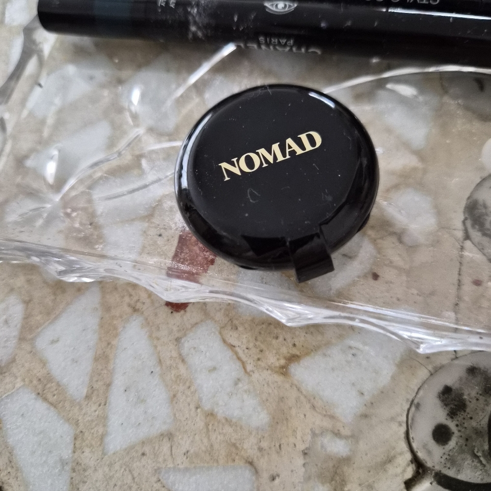 Nomad,Eyeshadow in Blue Lagoon♡ Never Used♡